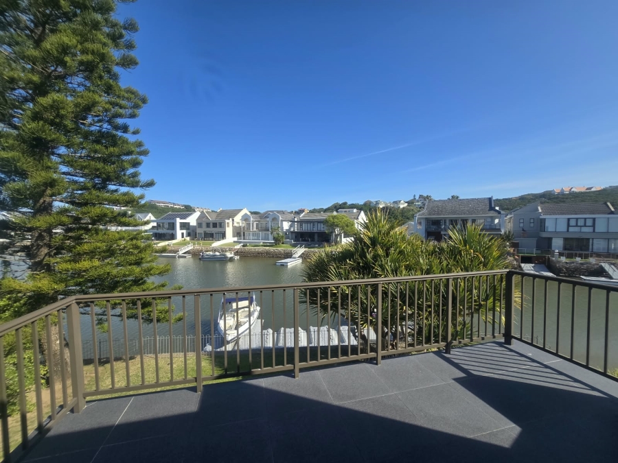5 Bedroom Property for Sale in Royal Alfred Marina Eastern Cape